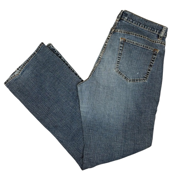 Old Navy Women’s Bootcut Basic Jeans Size 14 - Picture 7 of 9